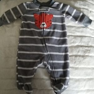 Carter's Almost New Newborn  Onesie